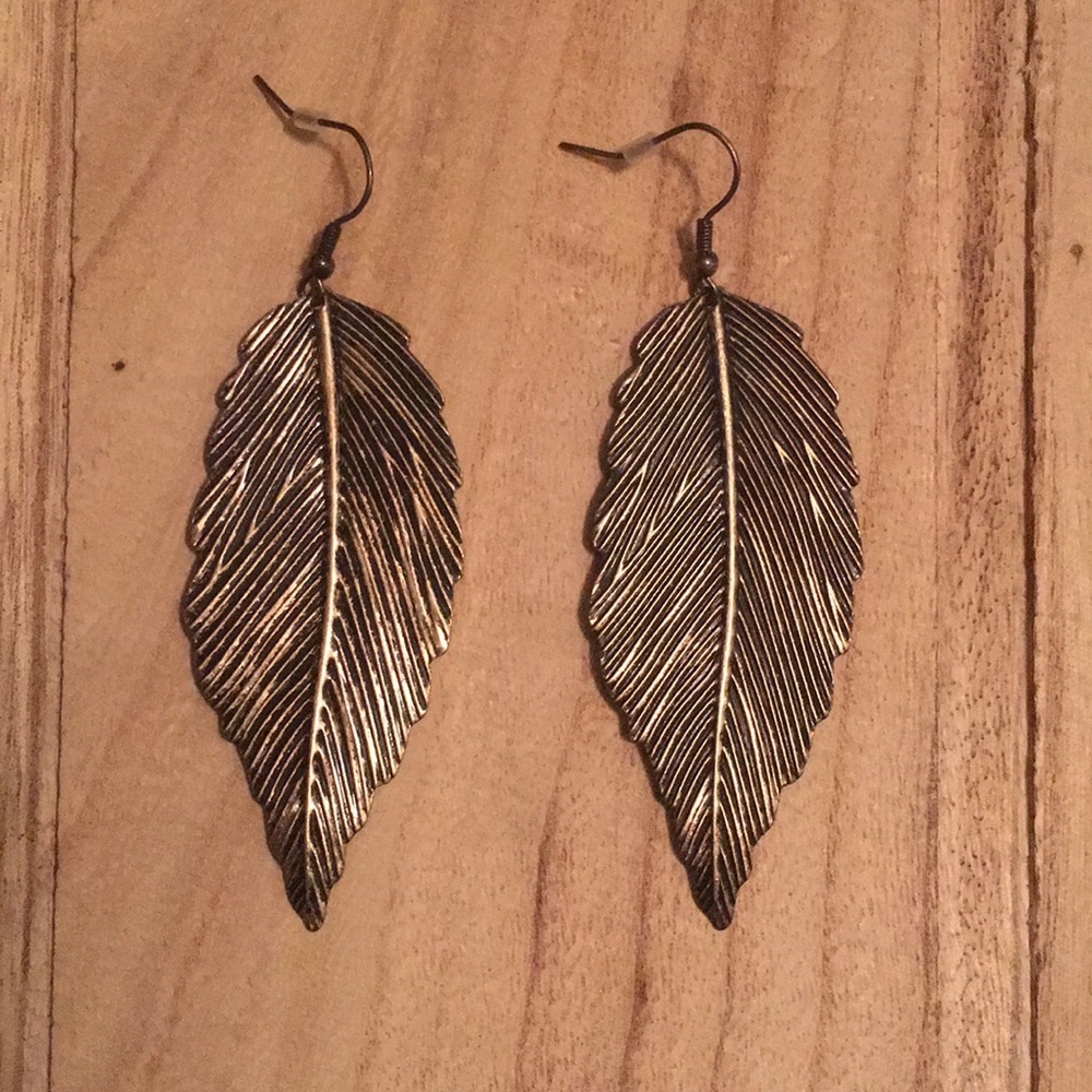 Feather bangle earrings